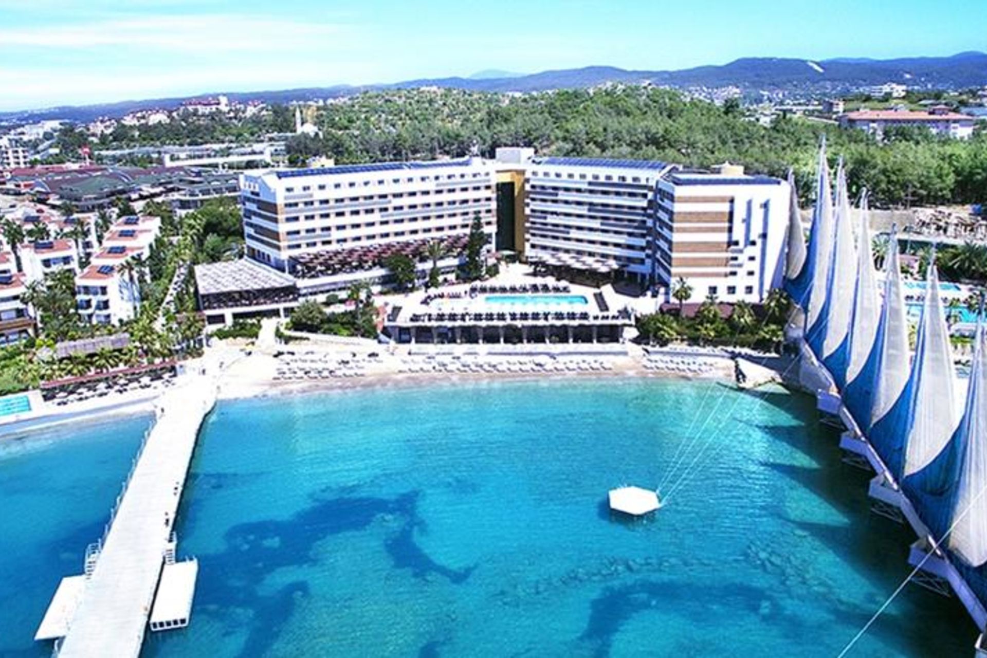 Adin Beach Hotel