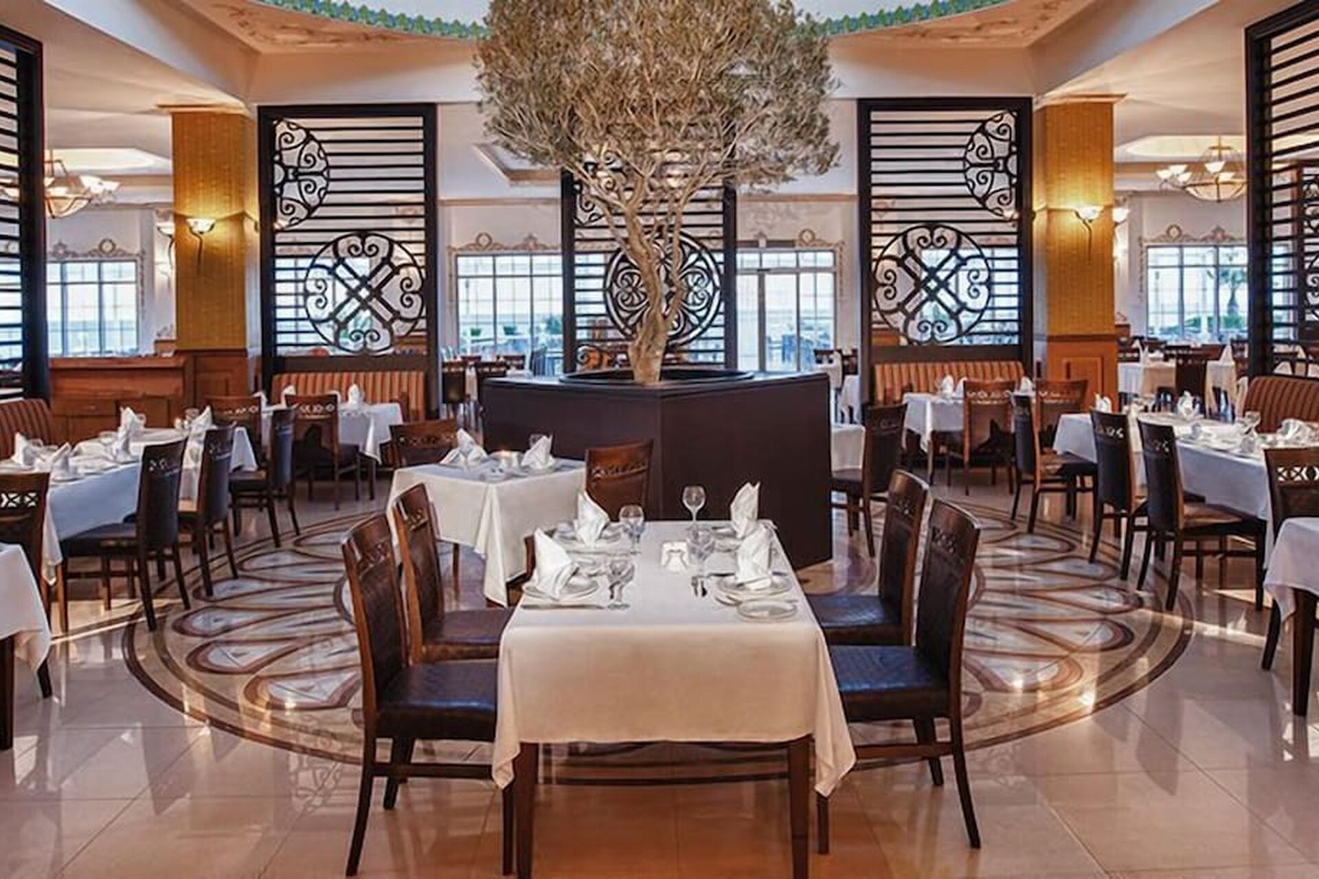 Kaya Artemis Resort & Casino