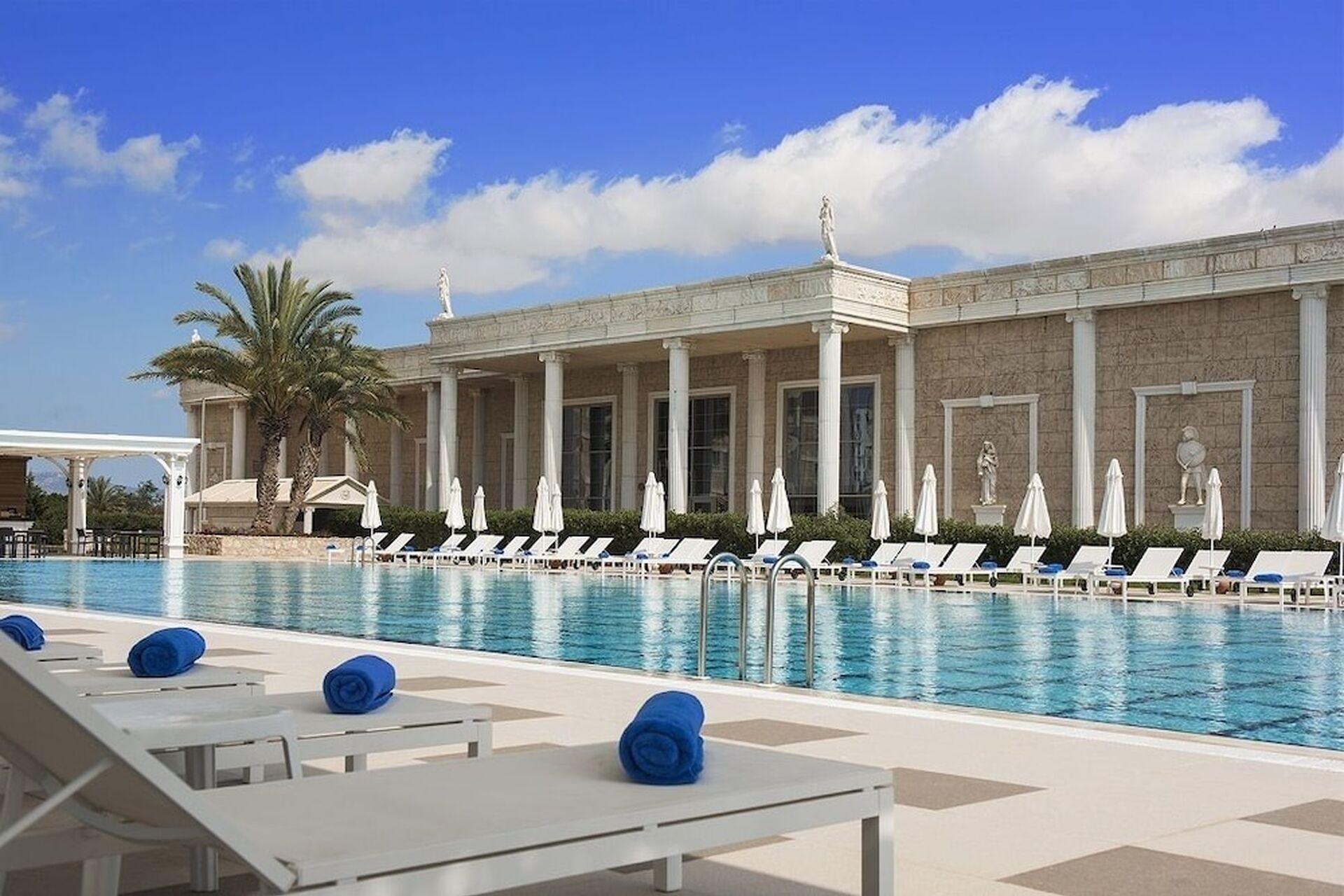 Kaya Artemis Resort & Casino