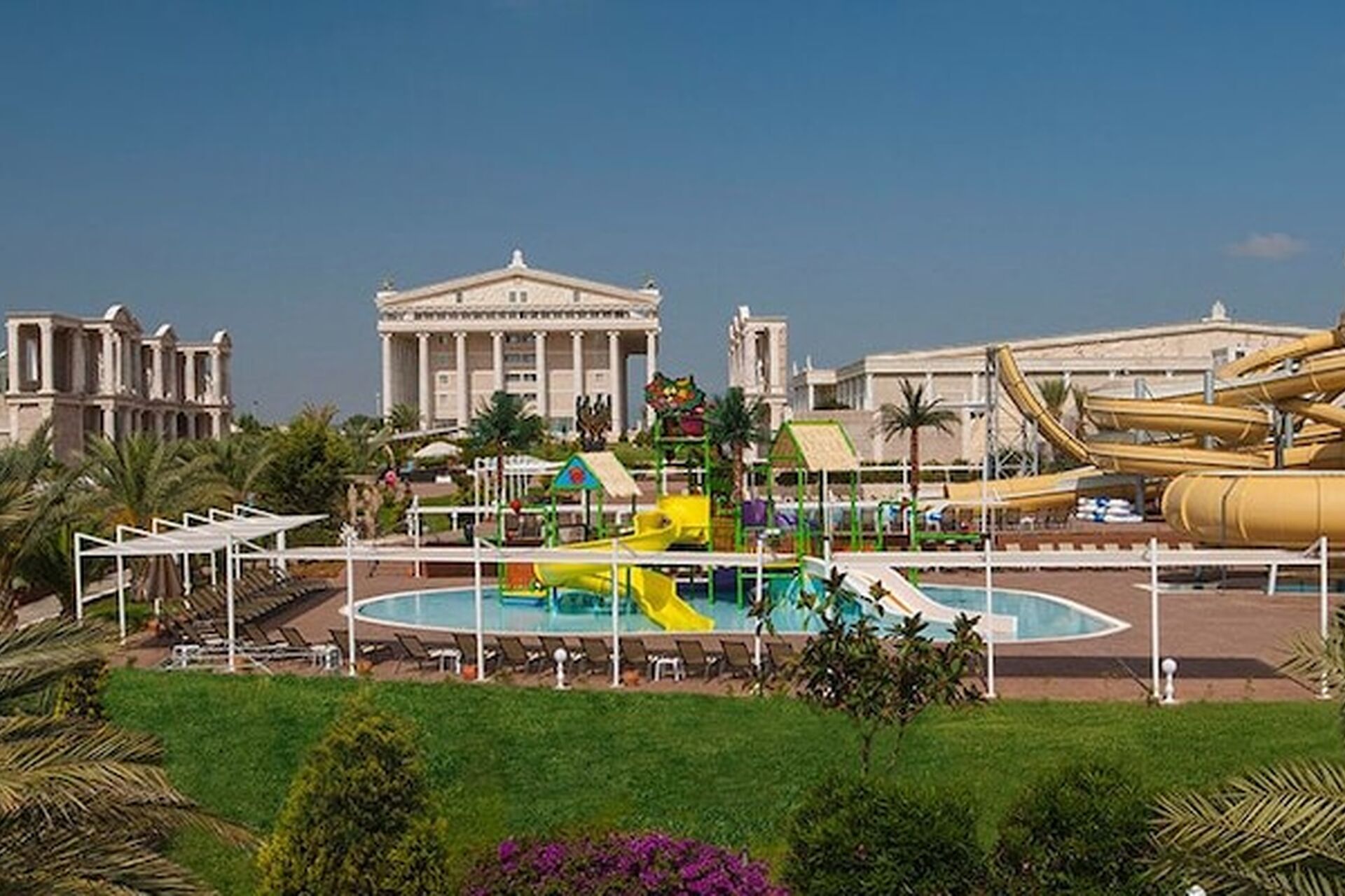 Kaya Artemis Resort & Casino