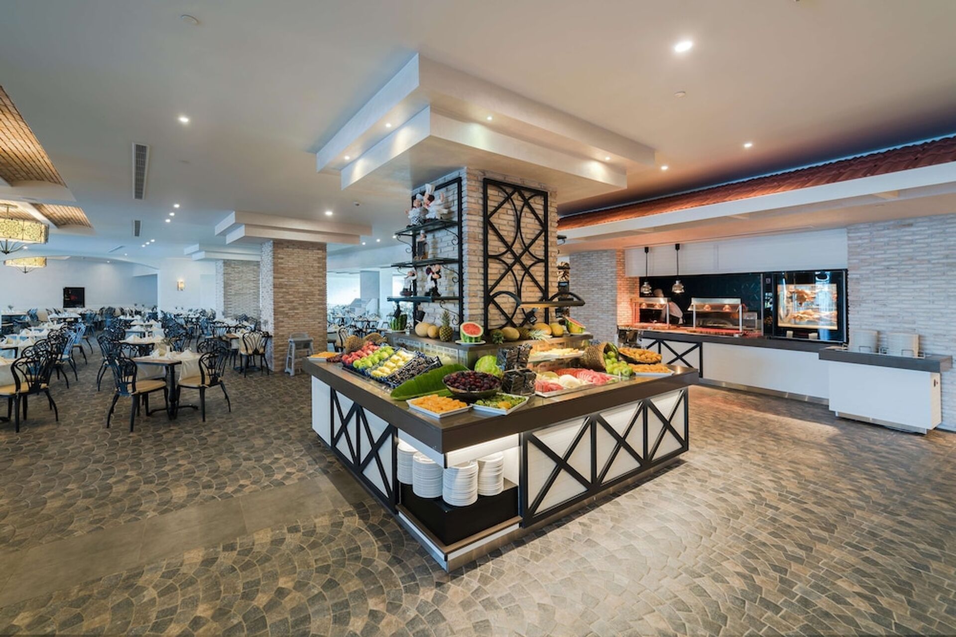 Limak Cyprus Deluxe Hotel