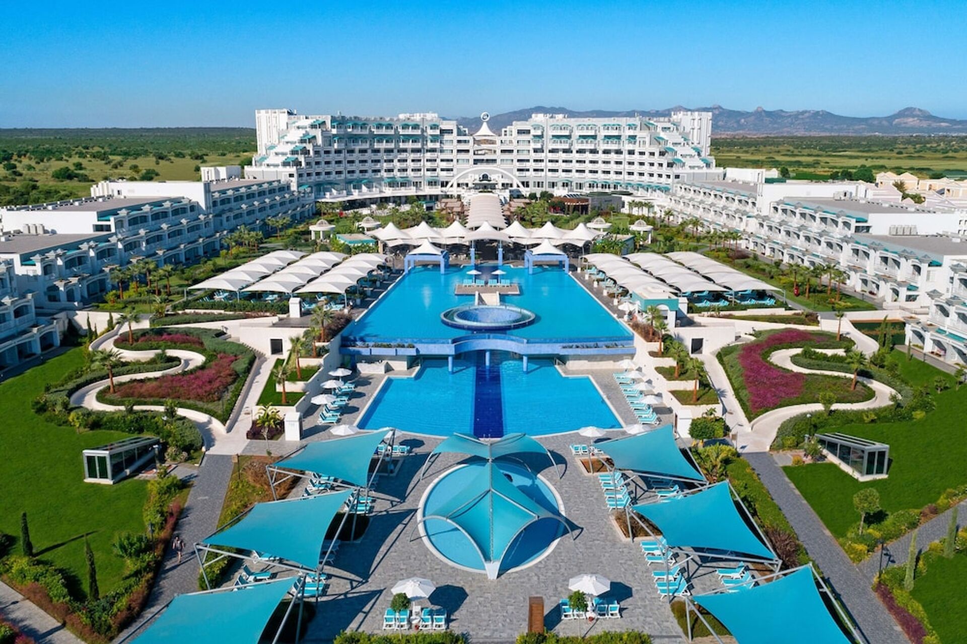 Limak Cyprus Deluxe Hotel