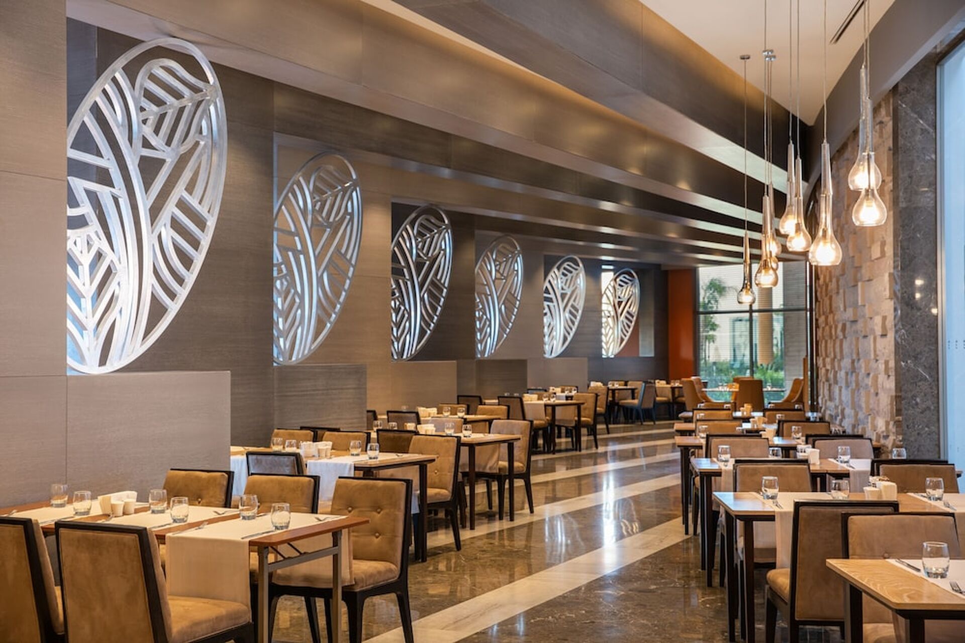 Elexus Hotel Resort & Spa & Casino