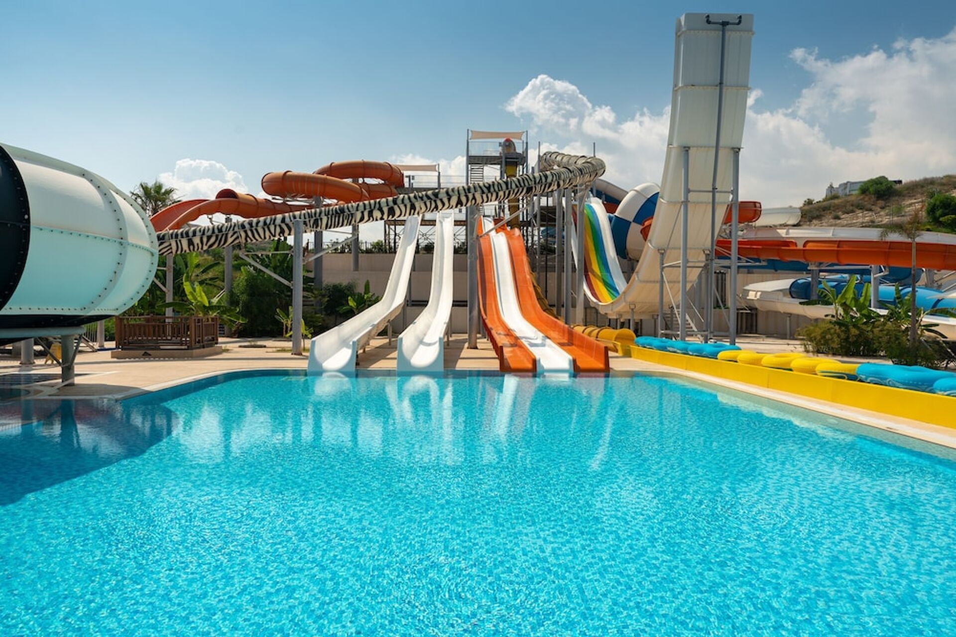 Elexus Hotel Resort & Spa & Casino