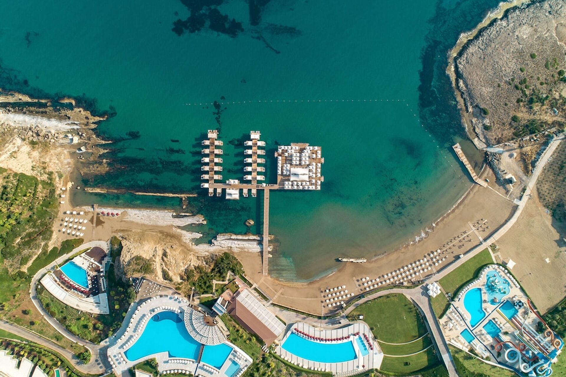 Elexus Hotel Resort & Spa & Casino