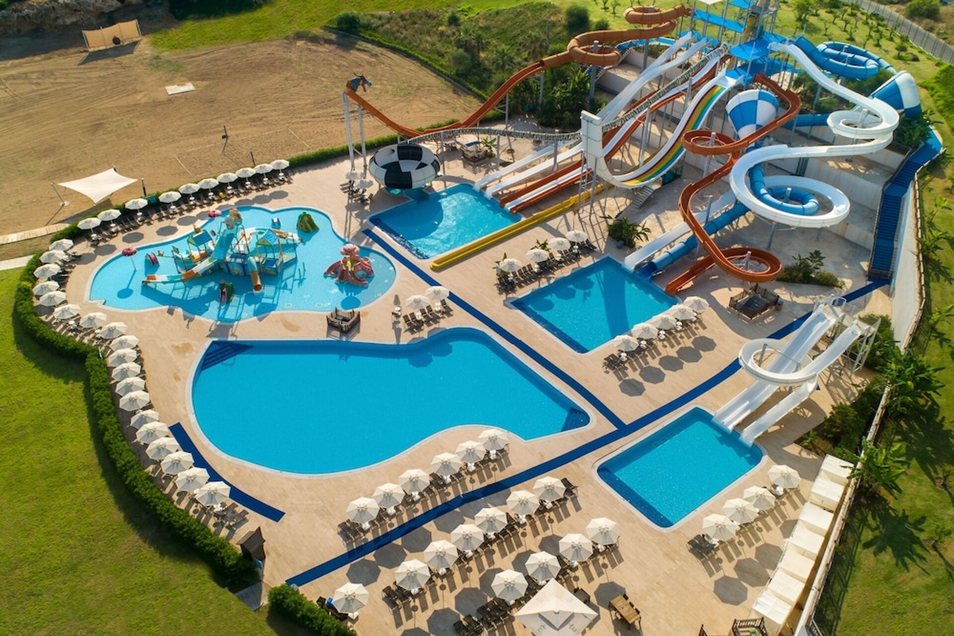 Elexus Hotel Resort & Spa & Casino