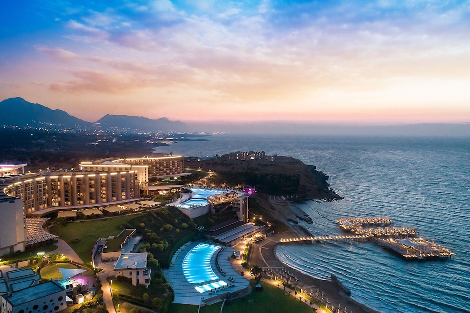 Elexus Hotel Resort & Spa & Casino