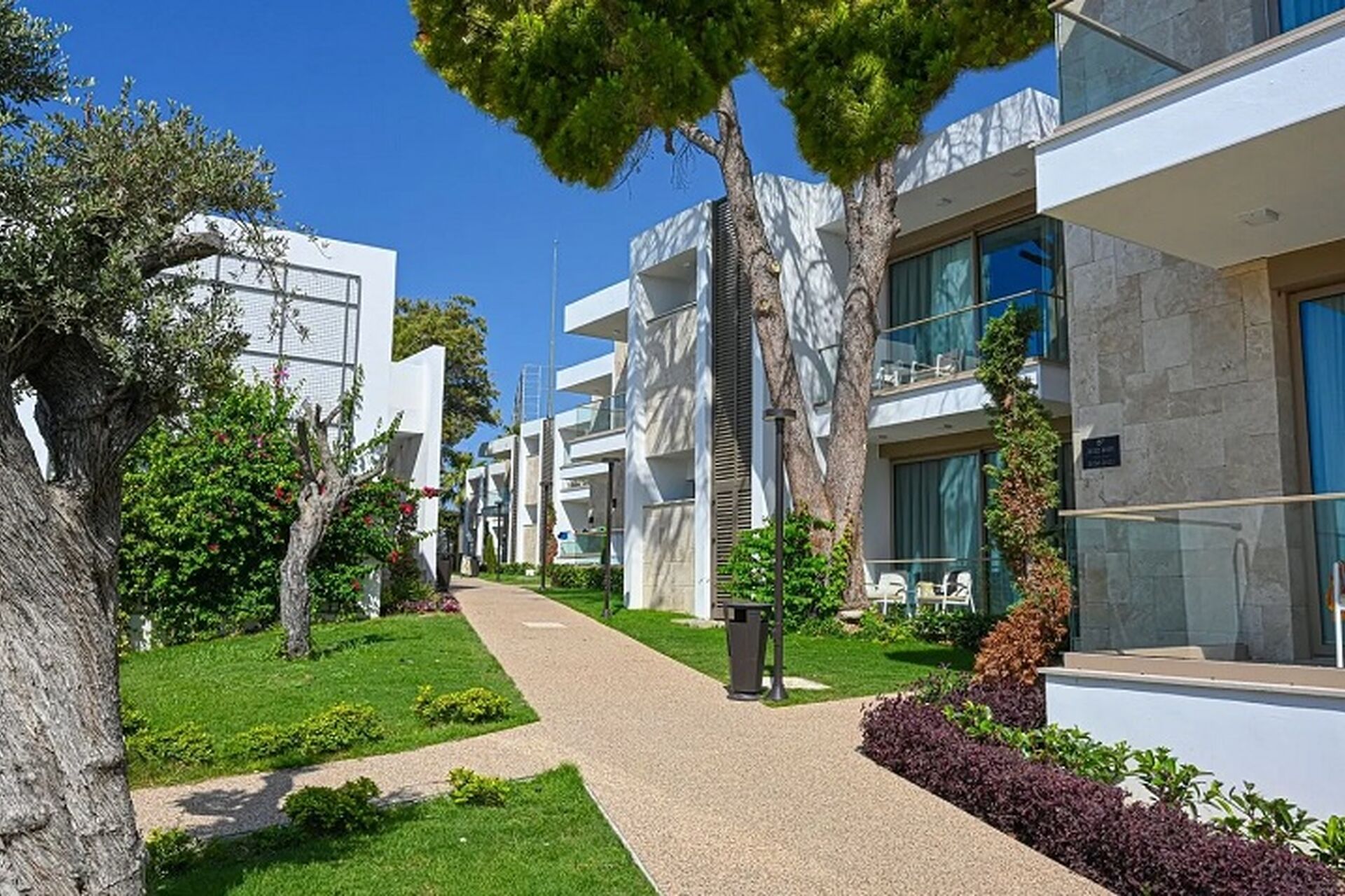 Acapulco Resort Convention Spa Hotel