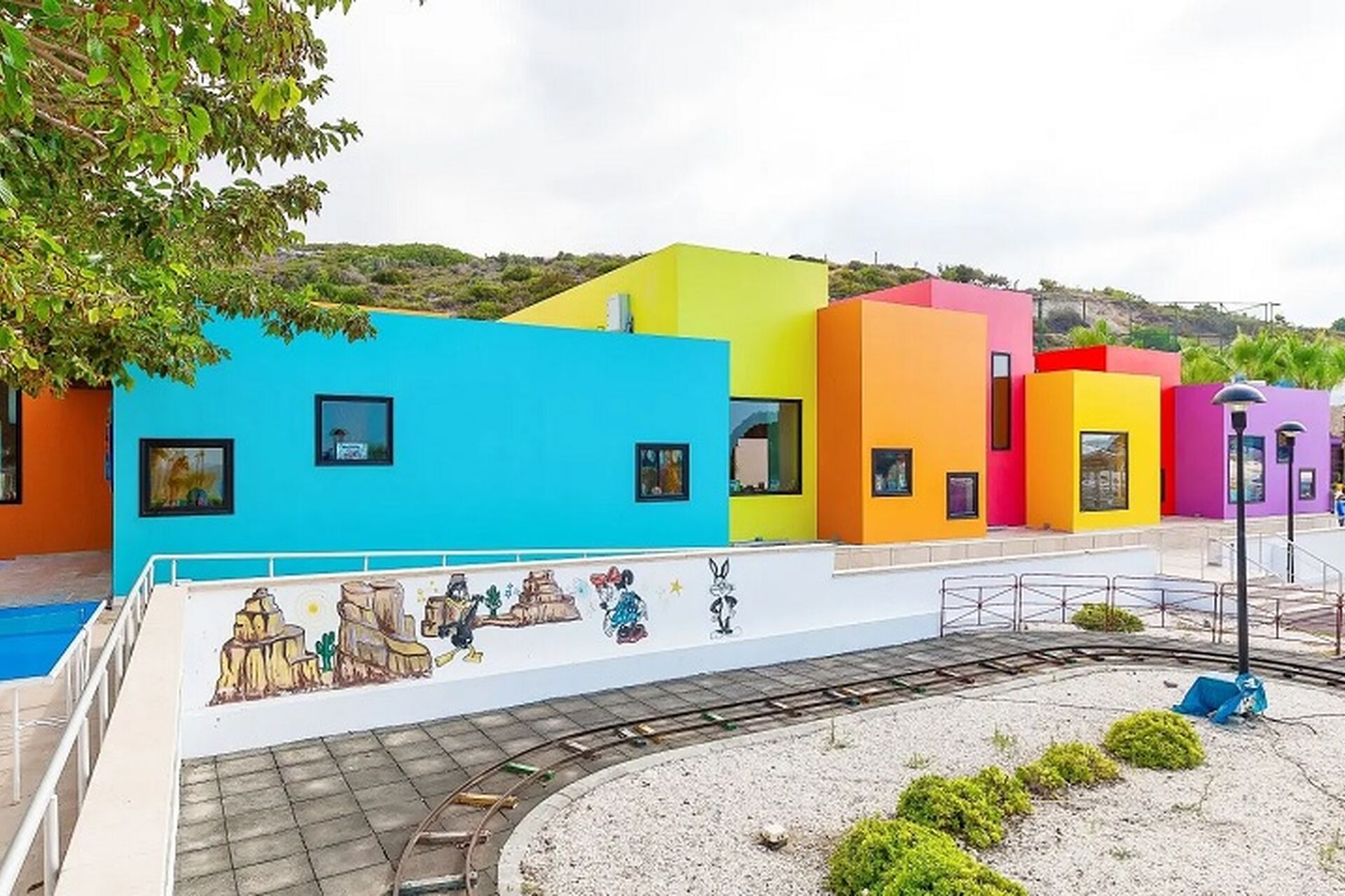 Acapulco Resort Convention Spa Hotel