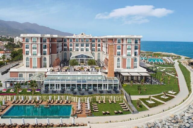 Kaya Palazzo Resort & Casino