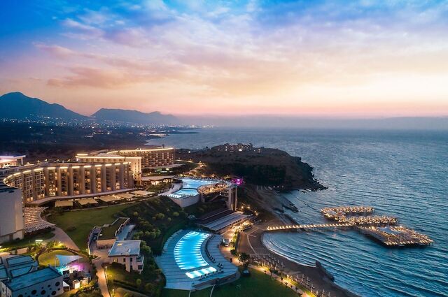 Elexus Hotel Resort & Spa & Casino