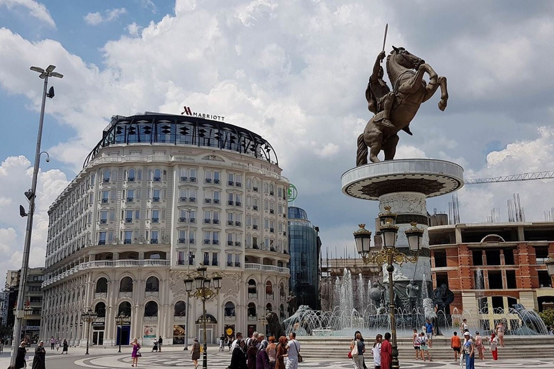 Balkan Hazineleri (İzmir Hareketli)