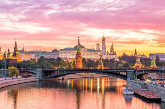 MOSKOVA & ST. PETERSBURG - THY - 2026